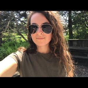 Meet your Posher, Farren